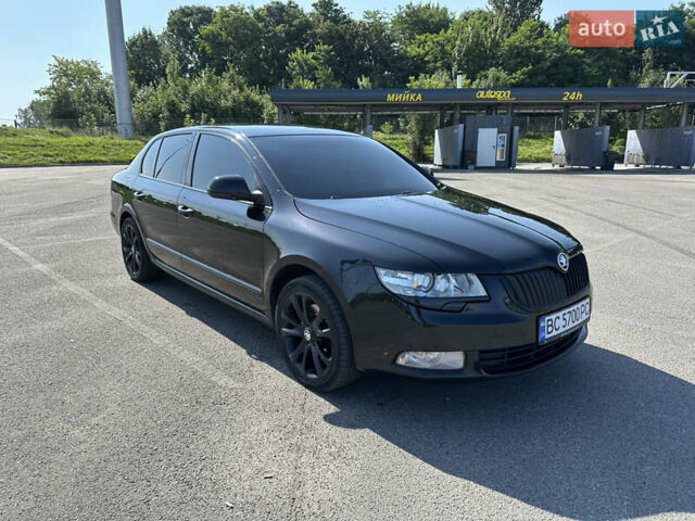 Шкода Суперб 2012 у Львові на Automoto.ua Чорний Шкода Суперб, об'ємом двигуна 1.97 л та пробігом 350 тис. км за 13500 $, фото 1 на Automoto.ua