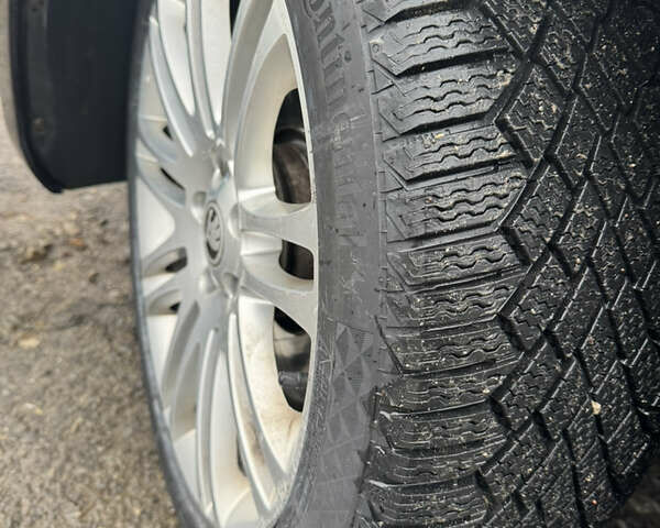 Черный Шкода Суперб, объемом двигателя 1.97 л и пробегом 313 тыс. км за 11800 $, фото 27 на Automoto.ua