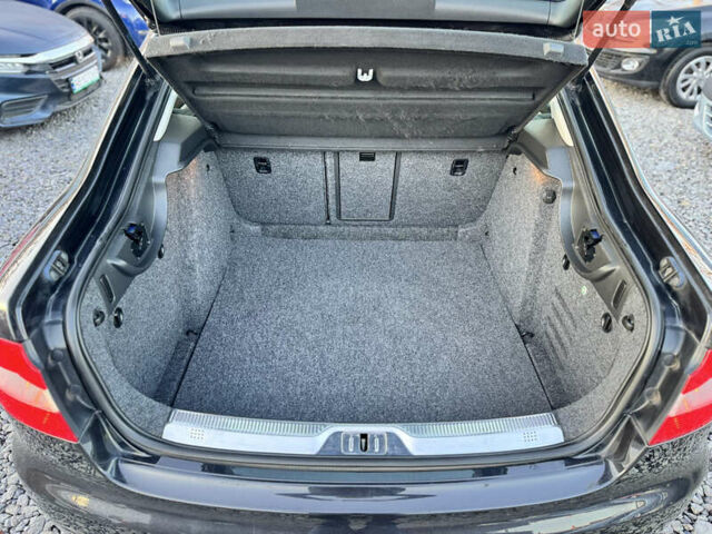 Черный Шкода Суперб, объемом двигателя 1.6 л и пробегом 220 тыс. км за 10600 $, фото 8 на Automoto.ua