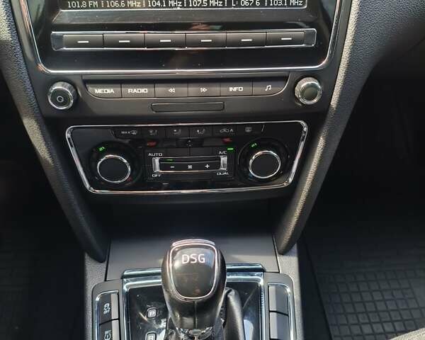 Черный Шкода Суперб, объемом двигателя 1.8 л и пробегом 227 тыс. км за 9999 $, фото 25 на Automoto.ua