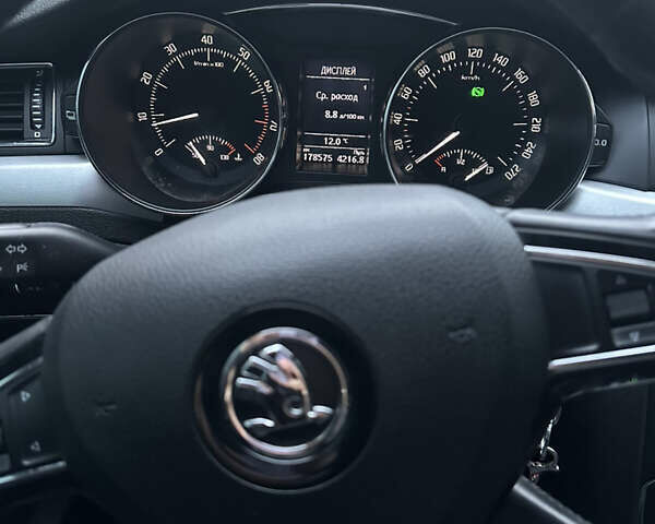 Чорний Шкода Суперб, об'ємом двигуна 1.8 л та пробігом 178 тис. км за 10500 $, фото 9 на Automoto.ua