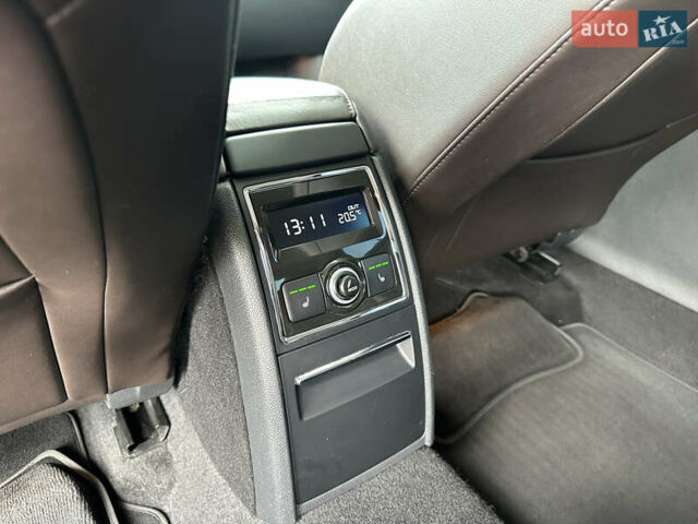 Черный Шкода Суперб, объемом двигателя 2 л и пробегом 300 тыс. км за 13100 $, фото 29 на Automoto.ua