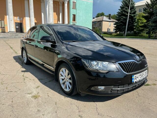 Черный Шкода Суперб, объемом двигателя 1.6 л и пробегом 250 тыс. км за 11000 $, фото 1 на Automoto.ua