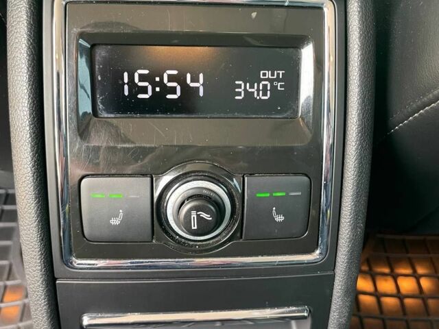 Черный Шкода Суперб, объемом двигателя 1.6 л и пробегом 250 тыс. км за 11000 $, фото 8 на Automoto.ua