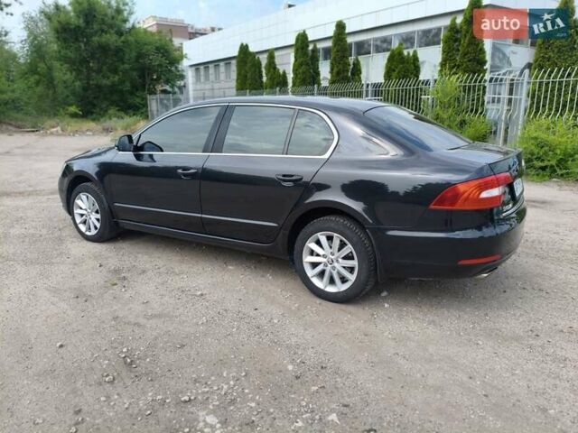 Черный Шкода Суперб, объемом двигателя 1.8 л и пробегом 227 тыс. км за 9999 $, фото 5 на Automoto.ua