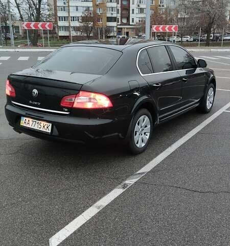 Черный Шкода Суперб, объемом двигателя 1.8 л и пробегом 149 тыс. км за 12000 $, фото 6 на Automoto.ua
