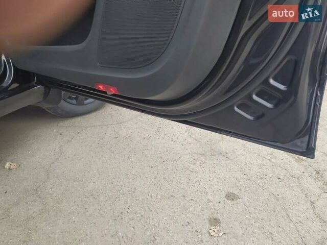 Шкода Суперб 2013 у Кривому Розі на Automoto.ua Чорний Шкода Суперб, об'ємом двигуна 1.8 л та пробігом 240 тис. км за 9900 $, фото 9 на Automoto.ua