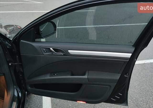 Черный Шкода Суперб, объемом двигателя 1.8 л и пробегом 149 тыс. км за 12000 $, фото 22 на Automoto.ua