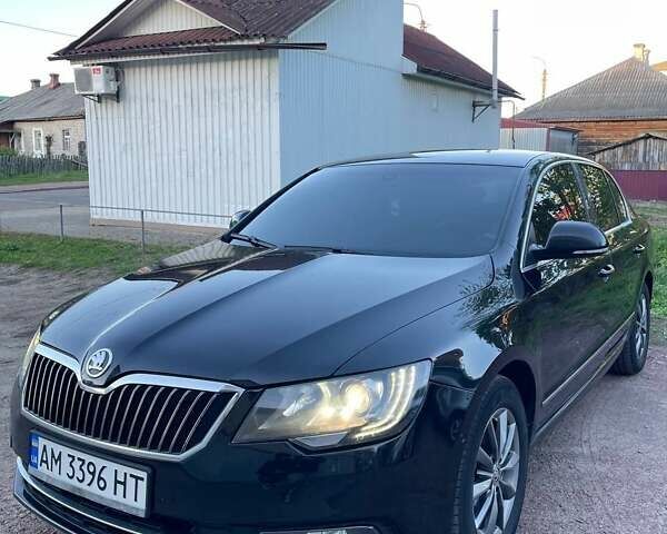 Черный Шкода Суперб, объемом двигателя 2 л и пробегом 290 тыс. км за 13000 $, фото 3 на Automoto.ua