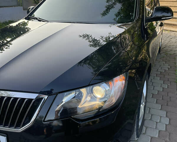Чорний Шкода Суперб, об'ємом двигуна 1.97 л та пробігом 250 тис. км за 12200 $, фото 7 на Automoto.ua