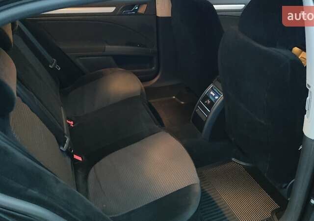 Черный Шкода Суперб, объемом двигателя 1.8 л и пробегом 149 тыс. км за 12000 $, фото 19 на Automoto.ua