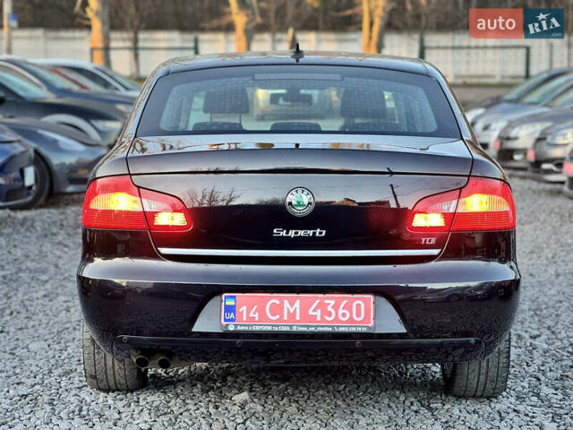Черный Шкода Суперб, объемом двигателя 1.6 л и пробегом 220 тыс. км за 10600 $, фото 5 на Automoto.ua