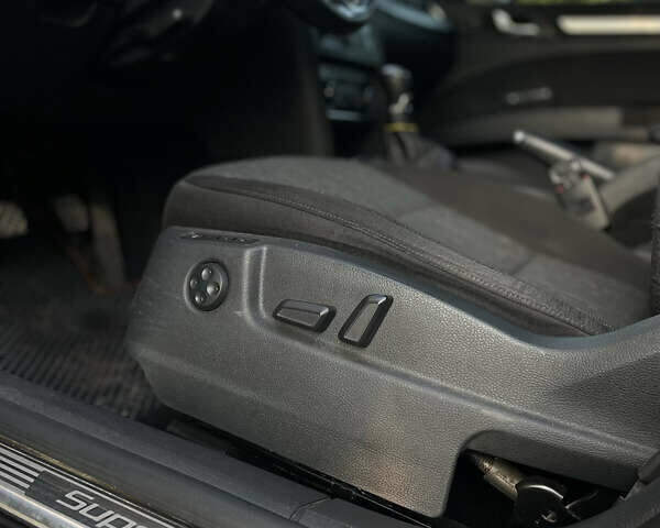 Чорний Шкода Суперб, об'ємом двигуна 1.97 л та пробігом 250 тис. км за 12200 $, фото 22 на Automoto.ua