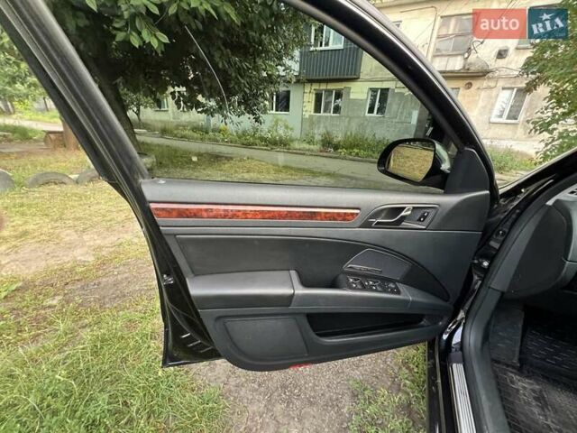 Шкода Суперб 2013 в Синельниковом на Automoto.ua Черный Шкода Суперб, объемом двигателя 2 л и пробегом 400 тыс. км за 11999 $, фото 6 на Automoto.ua