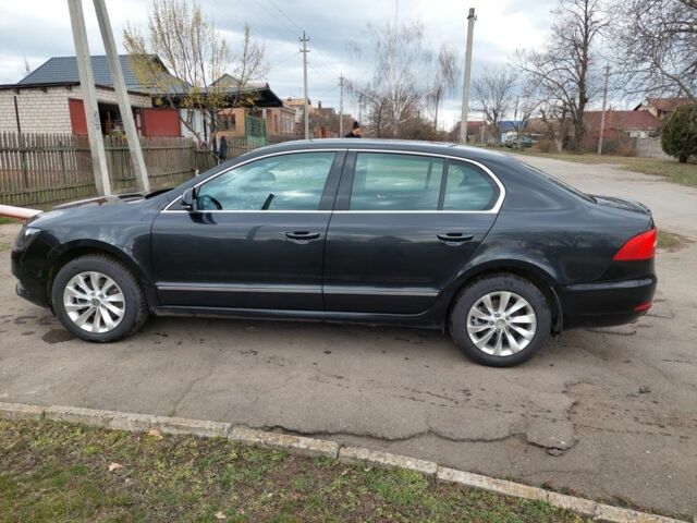 Черный Шкода Суперб, объемом двигателя 1.8 л и пробегом 64 тыс. км за 17500 $, фото 4 на Automoto.ua