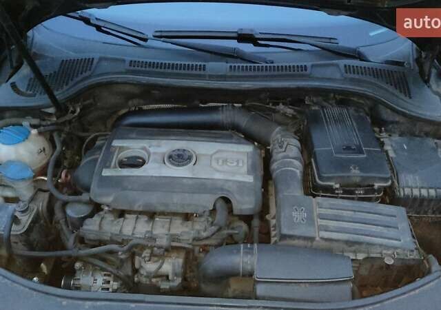 Черный Шкода Суперб, объемом двигателя 1.8 л и пробегом 149 тыс. км за 12000 $, фото 26 на Automoto.ua