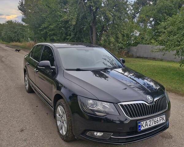 Чорний Шкода Суперб, об'ємом двигуна 1.97 л та пробігом 259 тис. км за 12700 $, фото 4 на Automoto.ua