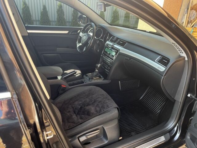 Черный Шкода Суперб, объемом двигателя 2 л и пробегом 299 тыс. км за 11300 $, фото 6 на Automoto.ua