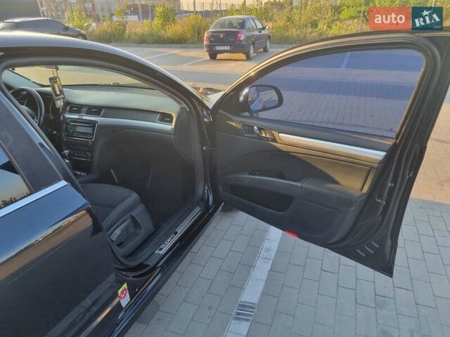 Черный Шкода Суперб, объемом двигателя 1.8 л и пробегом 120 тыс. км за 12000 $, фото 5 на Automoto.ua
