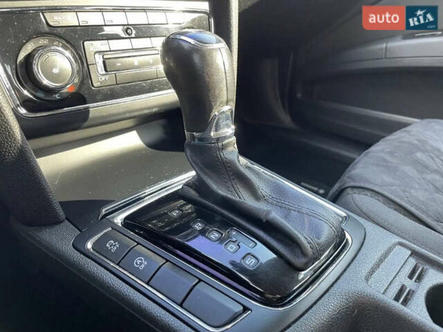 Черный Шкода Суперб, объемом двигателя 2 л и пробегом 299 тыс. км за 11300 $, фото 9 на Automoto.ua