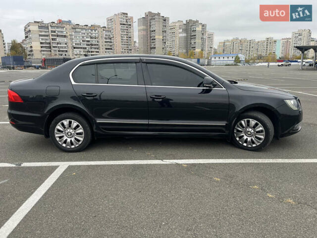 Черный Шкода Суперб, объемом двигателя 1.97 л и пробегом 299 тыс. км за 11300 $, фото 3 на Automoto.ua