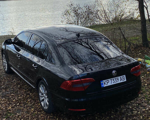 Черный Шкода Суперб, объемом двигателя 1.97 л и пробегом 320 тыс. км за 12500 $, фото 4 на Automoto.ua