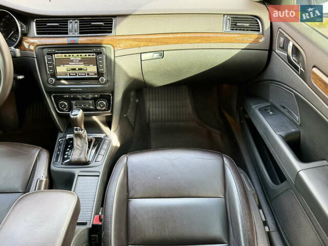 Черный Шкода Суперб, объемом двигателя 2 л и пробегом 184 тыс. км за 14300 $, фото 28 на Automoto.ua