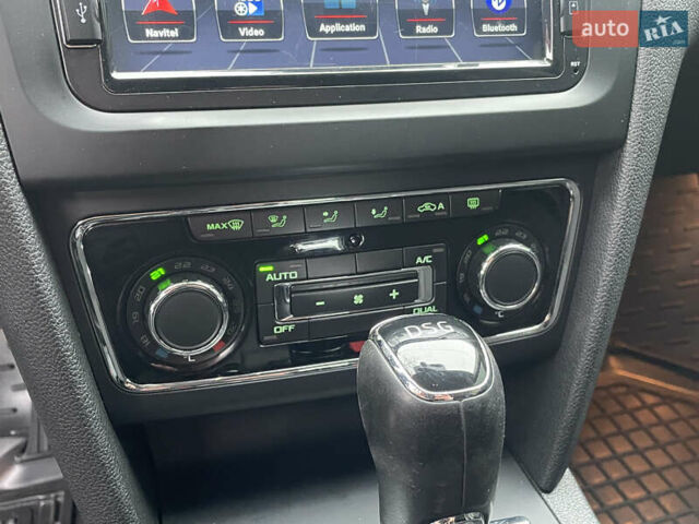 Черный Шкода Суперб, объемом двигателя 1.8 л и пробегом 212 тыс. км за 13999 $, фото 13 на Automoto.ua