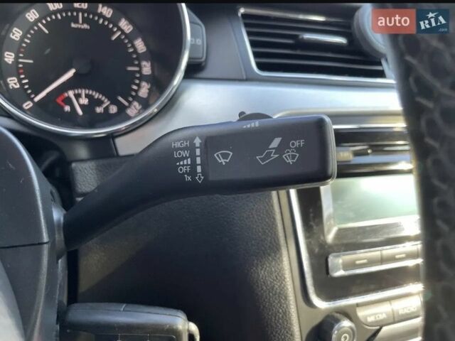 Черный Шкода Суперб, объемом двигателя 2 л и пробегом 299 тыс. км за 11300 $, фото 11 на Automoto.ua