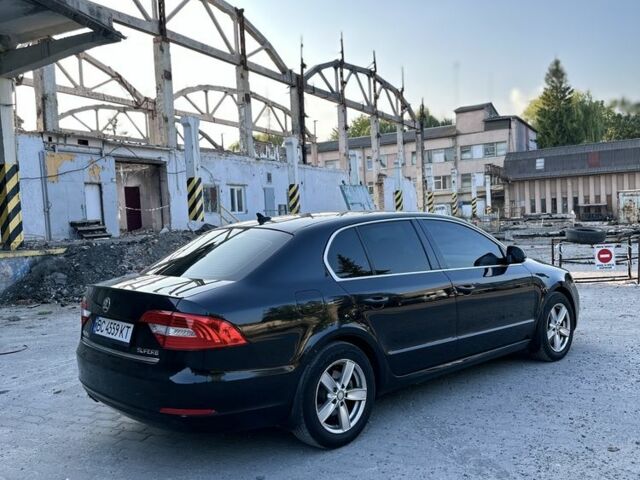 Черный Шкода Суперб, объемом двигателя 1.8 л и пробегом 350 тыс. км за 10000 $, фото 5 на Automoto.ua
