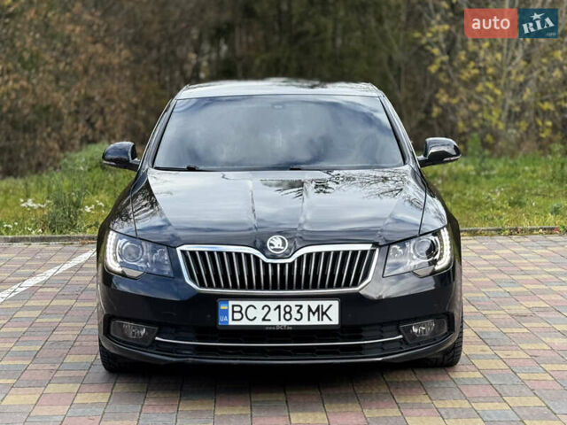 Черный Шкода Суперб, объемом двигателя 2 л и пробегом 184 тыс. км за 14300 $, фото 3 на Automoto.ua