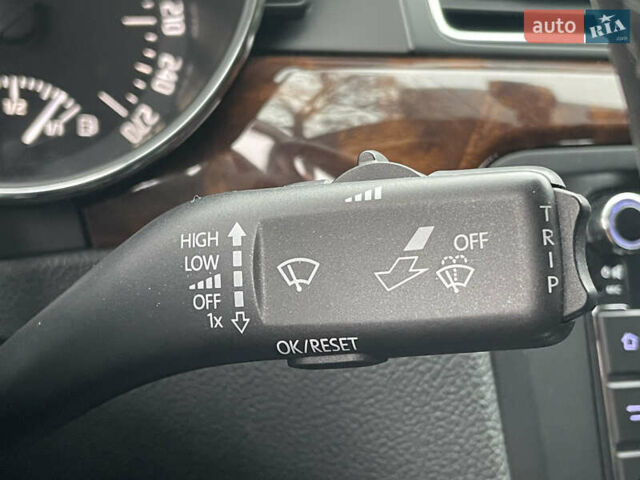 Черный Шкода Суперб, объемом двигателя 1.8 л и пробегом 212 тыс. км за 13999 $, фото 17 на Automoto.ua