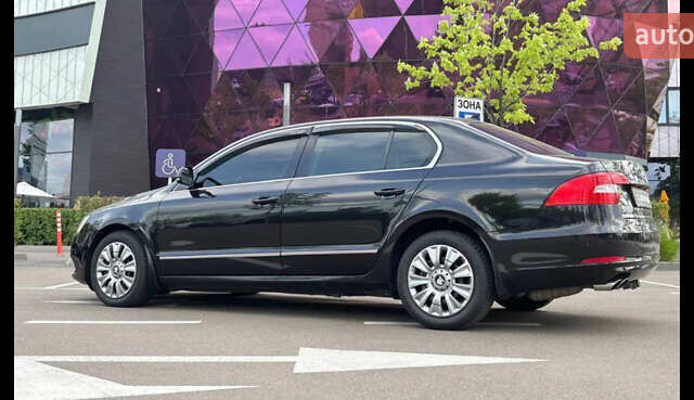 Черный Шкода Суперб, объемом двигателя 1.97 л и пробегом 299 тыс. км за 11300 $, фото 1 на Automoto.ua