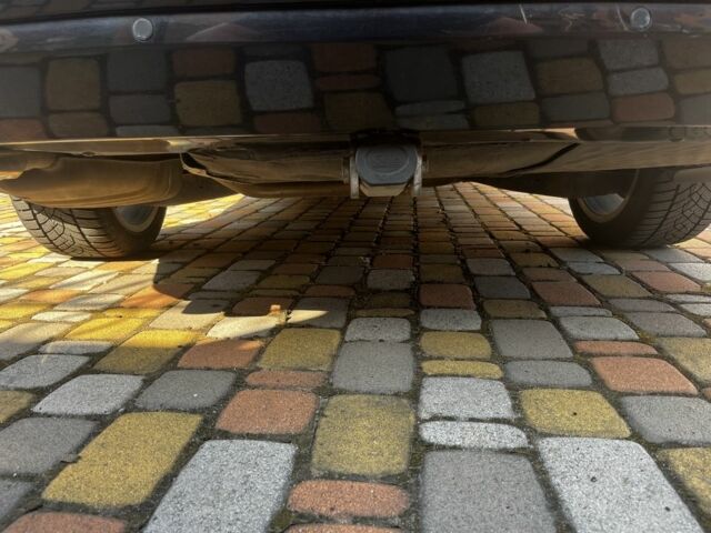 Черный Шкода Суперб, объемом двигателя 2 л и пробегом 299 тыс. км за 11300 $, фото 18 на Automoto.ua