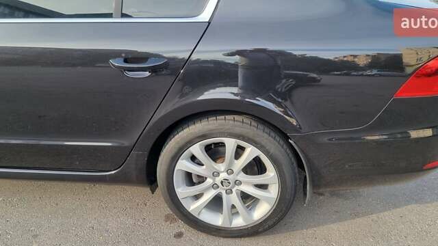 Черный Шкода Суперб, объемом двигателя 1.8 л и пробегом 65 тыс. км за 12500 $, фото 6 на Automoto.ua