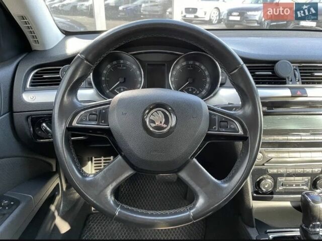 Черный Шкода Суперб, объемом двигателя 2 л и пробегом 299 тыс. км за 11300 $, фото 9 на Automoto.ua