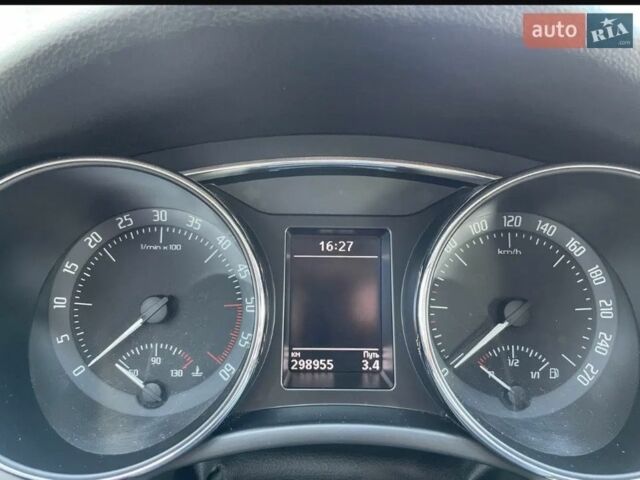 Черный Шкода Суперб, объемом двигателя 2 л и пробегом 299 тыс. км за 11300 $, фото 12 на Automoto.ua