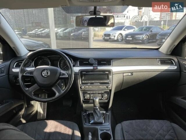 Черный Шкода Суперб, объемом двигателя 2 л и пробегом 299 тыс. км за 11300 $, фото 8 на Automoto.ua