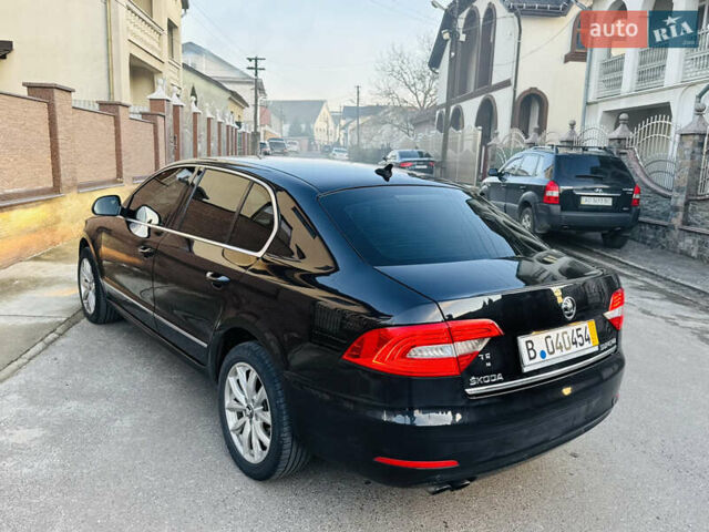 Черный Шкода Суперб, объемом двигателя 2 л и пробегом 326 тыс. км за 12700 $, фото 95 на Automoto.ua
