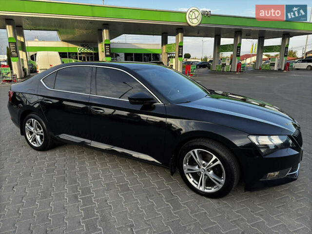Черный Шкода Суперб, объемом двигателя 2 л и пробегом 260 тыс. км за 16500 $, фото 8 на Automoto.ua