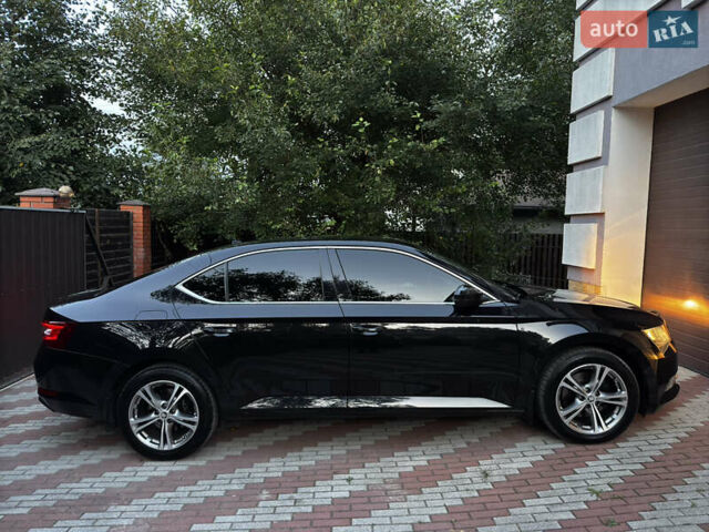 Черный Шкода Суперб, объемом двигателя 2 л и пробегом 260 тыс. км за 16500 $, фото 26 на Automoto.ua