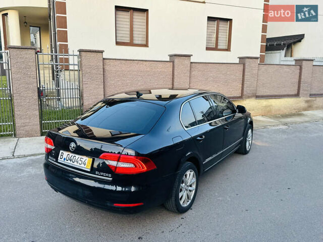 Черный Шкода Суперб, объемом двигателя 2 л и пробегом 326 тыс. км за 12700 $, фото 96 на Automoto.ua
