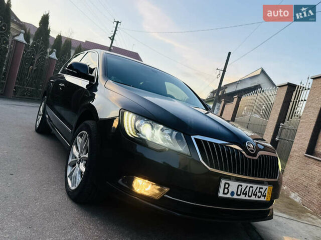 Черный Шкода Суперб, объемом двигателя 2 л и пробегом 326 тыс. км за 12700 $, фото 11 на Automoto.ua