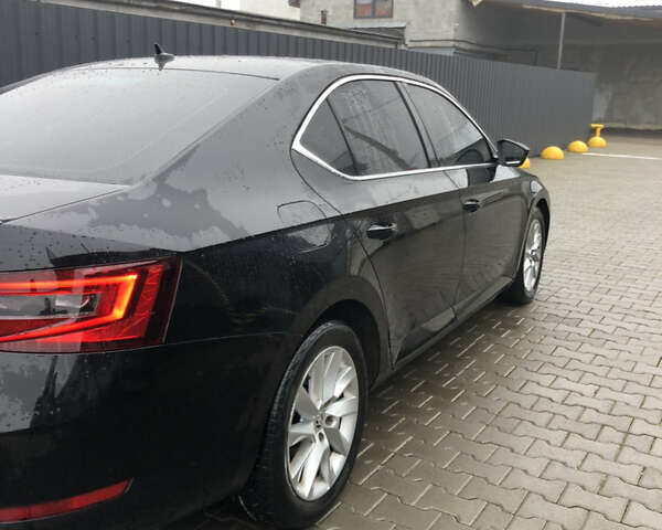 Черный Шкода Суперб, объемом двигателя 2 л и пробегом 184 тыс. км за 17500 $, фото 15 на Automoto.ua