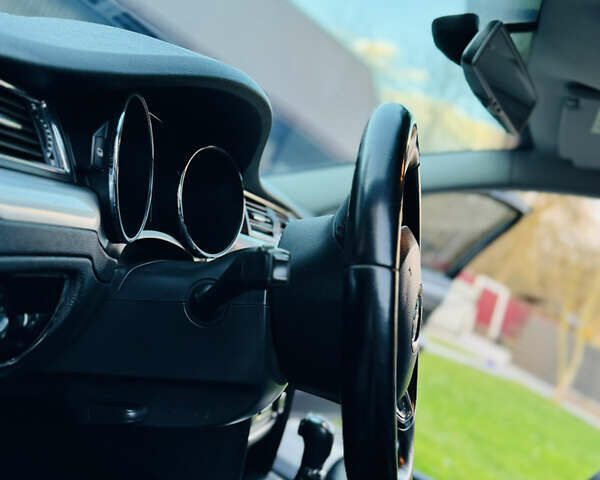 Черный Шкода Суперб, объемом двигателя 2 л и пробегом 326 тыс. км за 12700 $, фото 4 на Automoto.ua