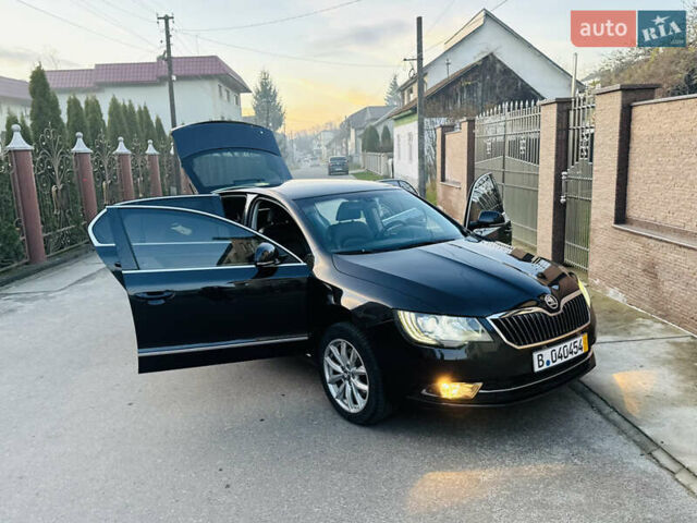 Черный Шкода Суперб, объемом двигателя 2 л и пробегом 326 тыс. км за 12700 $, фото 98 на Automoto.ua