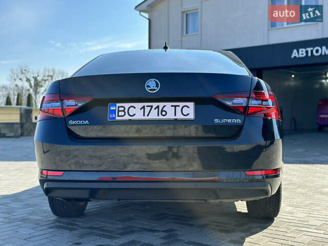 Черный Шкода Суперб, объемом двигателя 2 л и пробегом 184 тыс. км за 17500 $, фото 3 на Automoto.ua