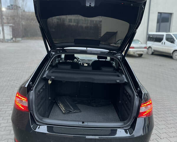 Чорний Шкода Суперб, об'ємом двигуна 1.97 л та пробігом 290 тис. км за 14700 $, фото 11 на Automoto.ua