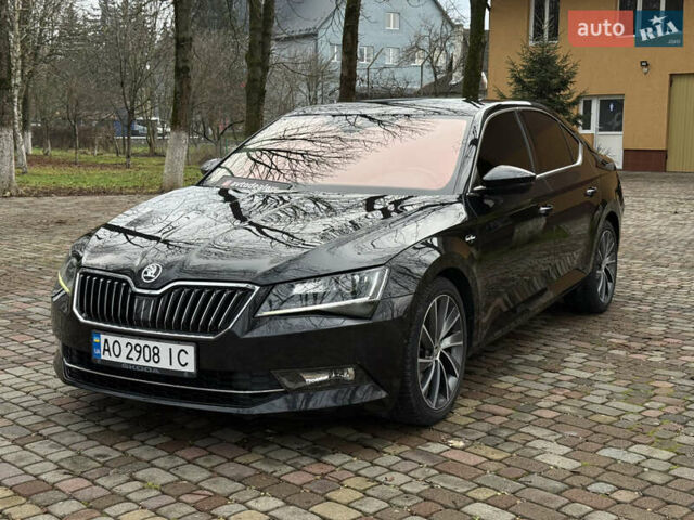 Черный Шкода Суперб, объемом двигателя 2 л и пробегом 284 тыс. км за 17500 $, фото 6 на Automoto.ua