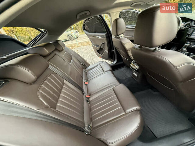 Чорний Шкода Суперб, об'ємом двигуна 2 л та пробігом 208 тис. км за 18399 $, фото 36 на Automoto.ua